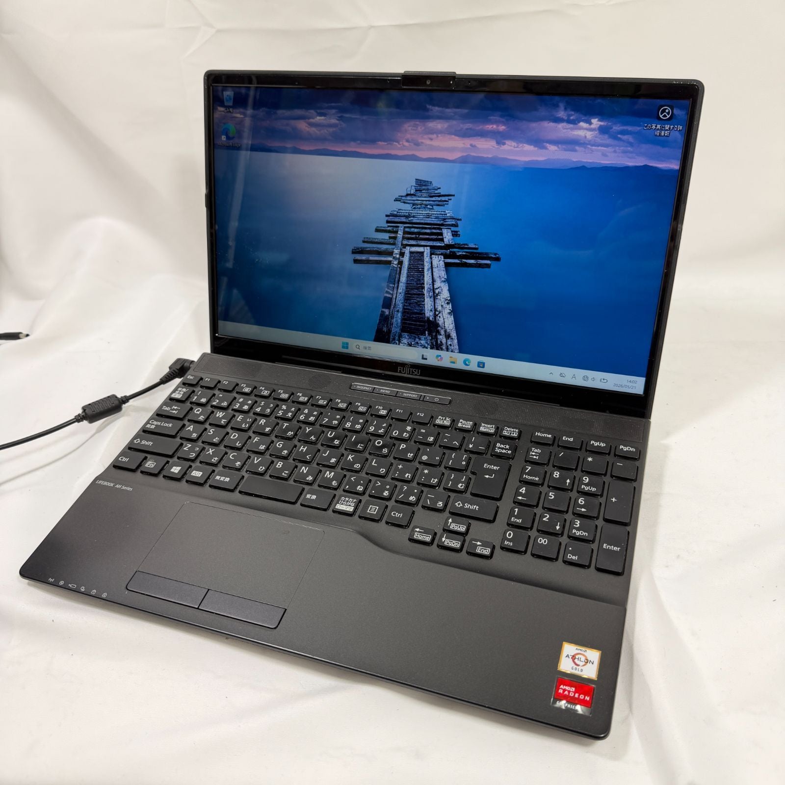 【USB１つ使用不可】【初期不良1週間対応】Fujitsu FMV LIFEBOOK AH42/E1 / Athlon Gold 3150U / 4GB / 256GB