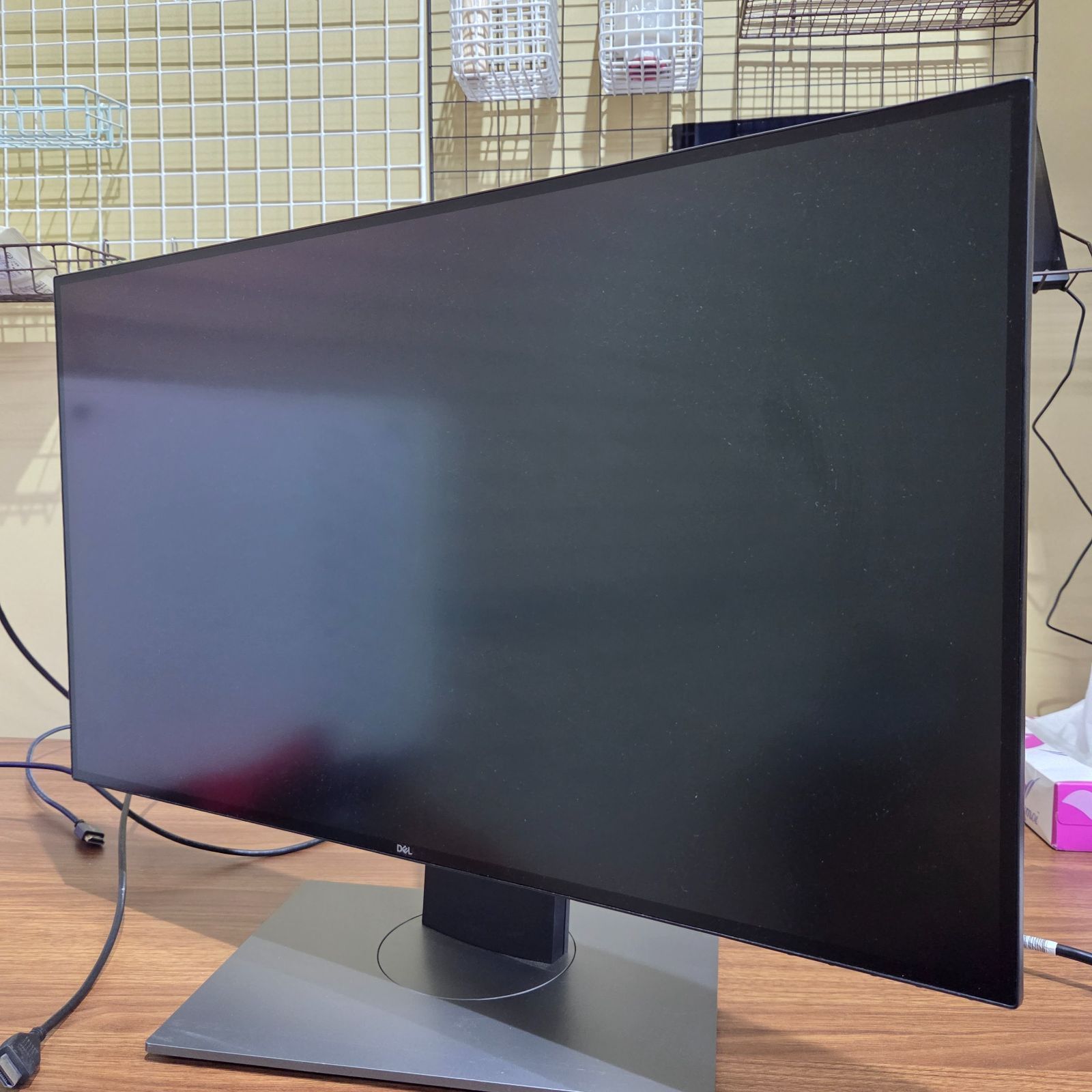 DELL 4Kモニター U2718Q 27型